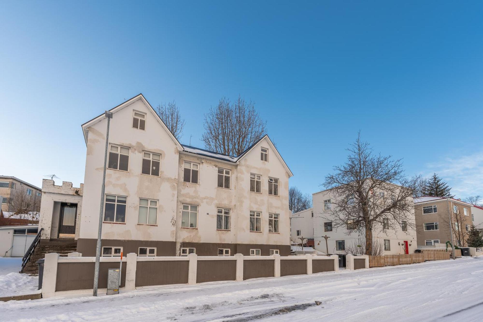 Day Dream Central Akureyri Three Bedroom Apt Exterior foto